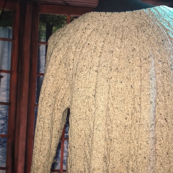 #335-J.Jill (S)Knit long sleeve oversized sweater in excellent shape - Picture 6 of 11